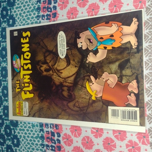 ARCHIE COMICS - Picture 3 of 3